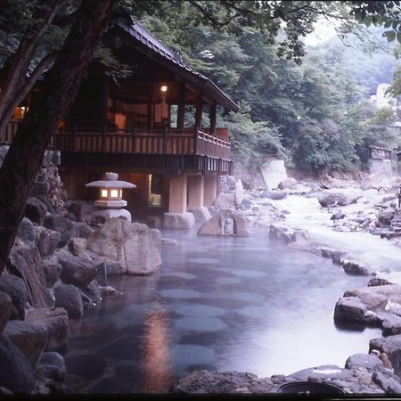 Hotel Takaragawa Onsen Ousenkaku Minakami Zewnętrze zdjęcie