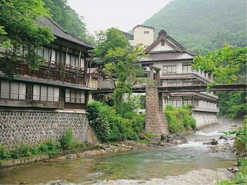 Hotel Takaragawa Onsen Ousenkaku Minakami Zewnętrze zdjęcie