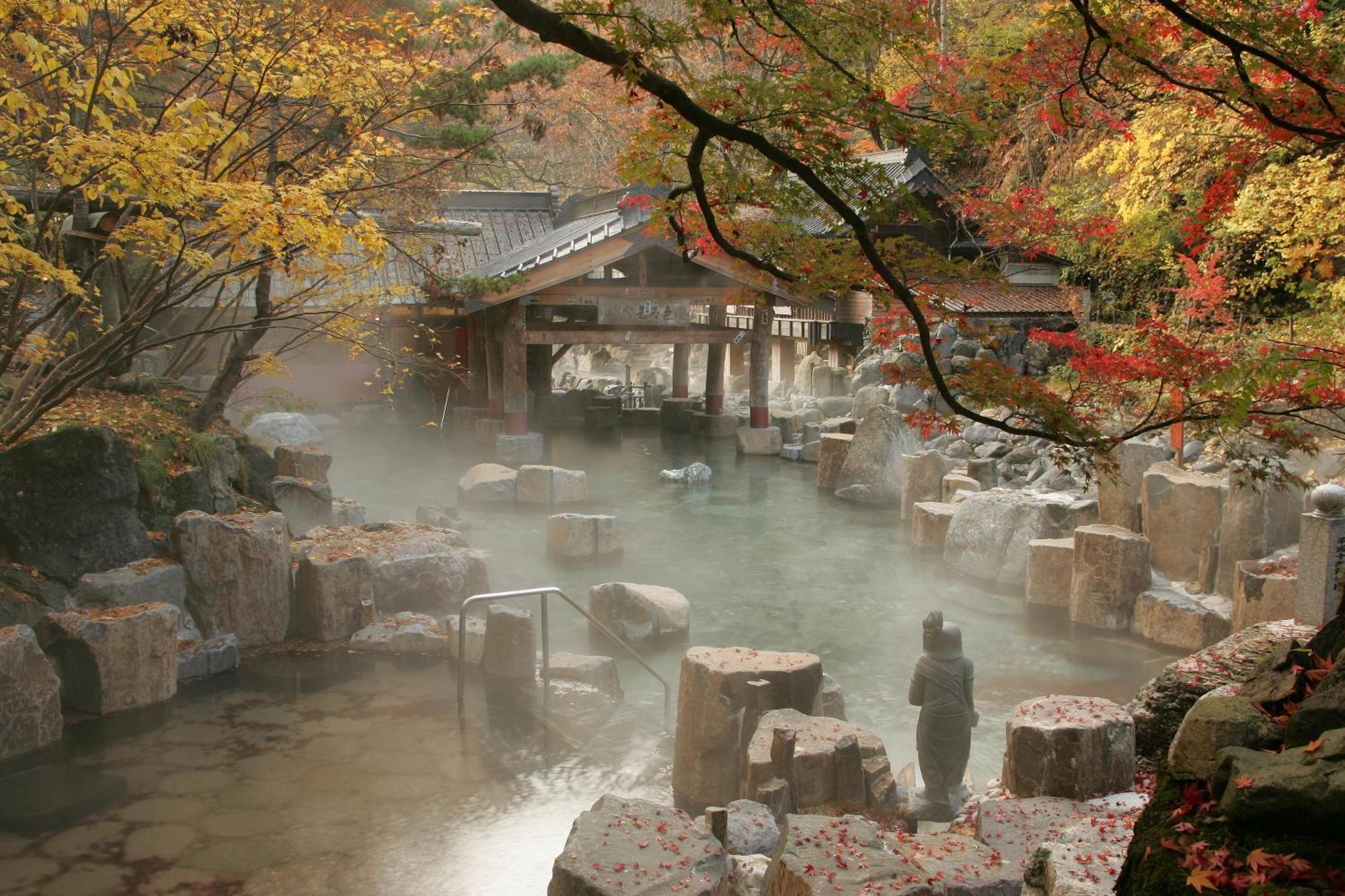 Hotel Takaragawa Onsen Ousenkaku Minakami Zewnętrze zdjęcie