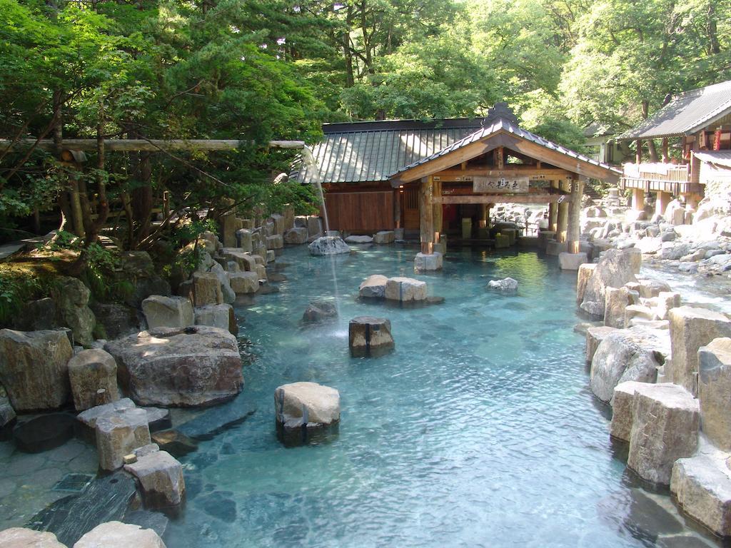 Hotel Takaragawa Onsen Ousenkaku Minakami Zewnętrze zdjęcie